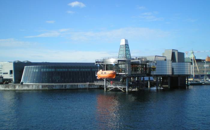 石油科普館的設(shè)計和施工